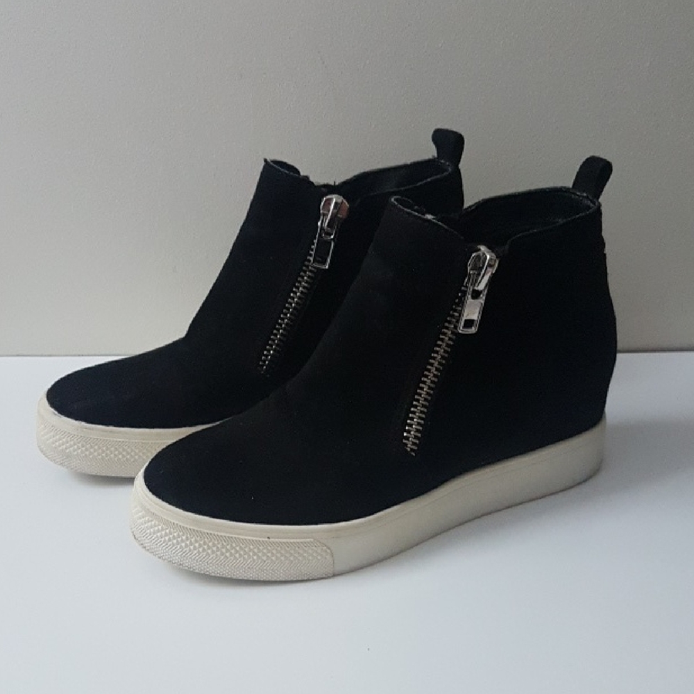 Steve Madden Black Suede Wedge Sneakers